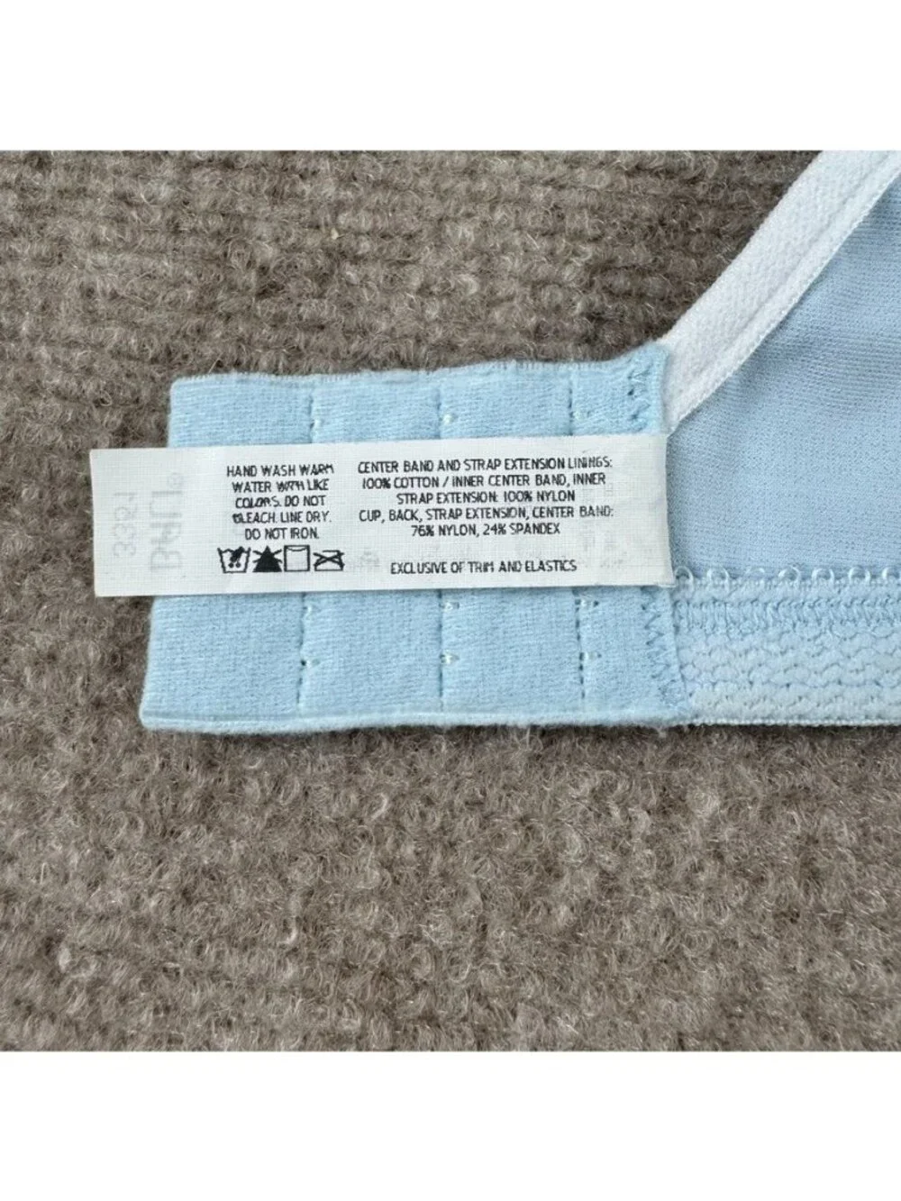 Bali Bra Light Blue 34D Underwire Lightly Lined Comfort Revolution Soft Stretch